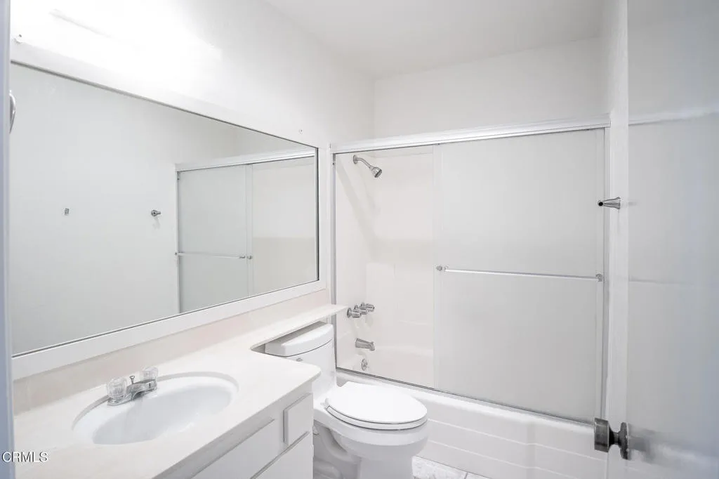 Additional image 41 of 3221 Harbor Boulevard, Oxnard, CA 93035