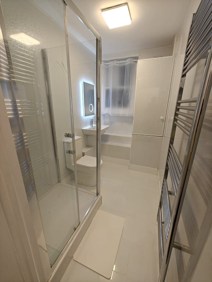 Additional image 2 of 2 Bed Flat, Victoria Chambers, EC2A, N1 7GU