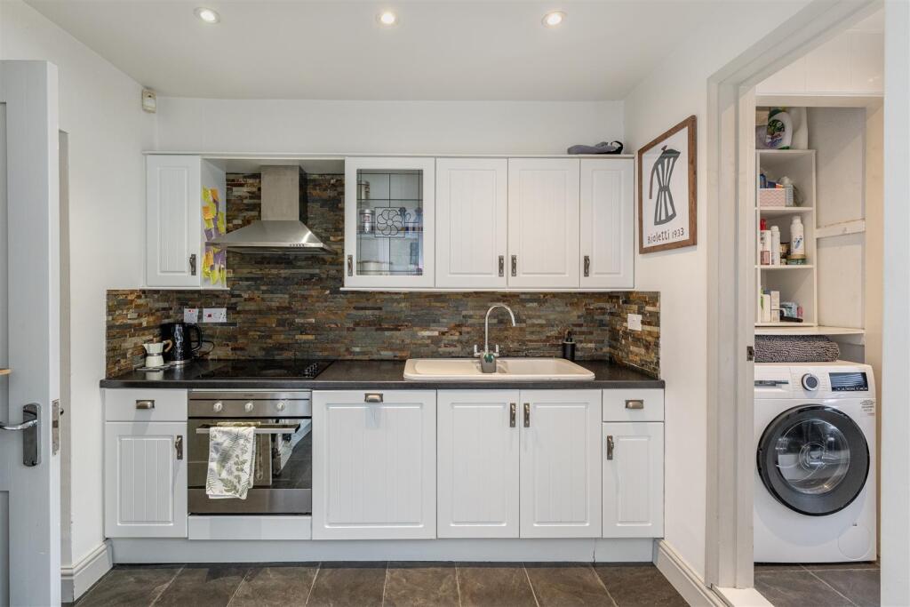 Additional image 13 of Luton Road, Harpenden