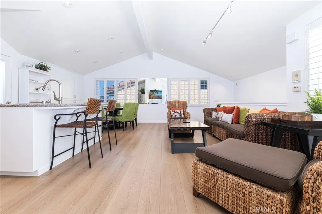 Additional image 44 of 1720 W Oceanfront Unit B, Newport Beach, CA 92663