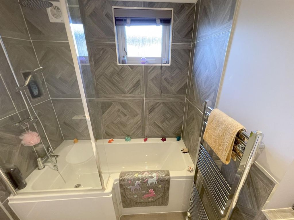 Additional image 14 of 2 bed mobile/park home for sale19 Ash Tree Park, Lower Norton Lane, Kewstoke, Weston-Super-Mare BS22