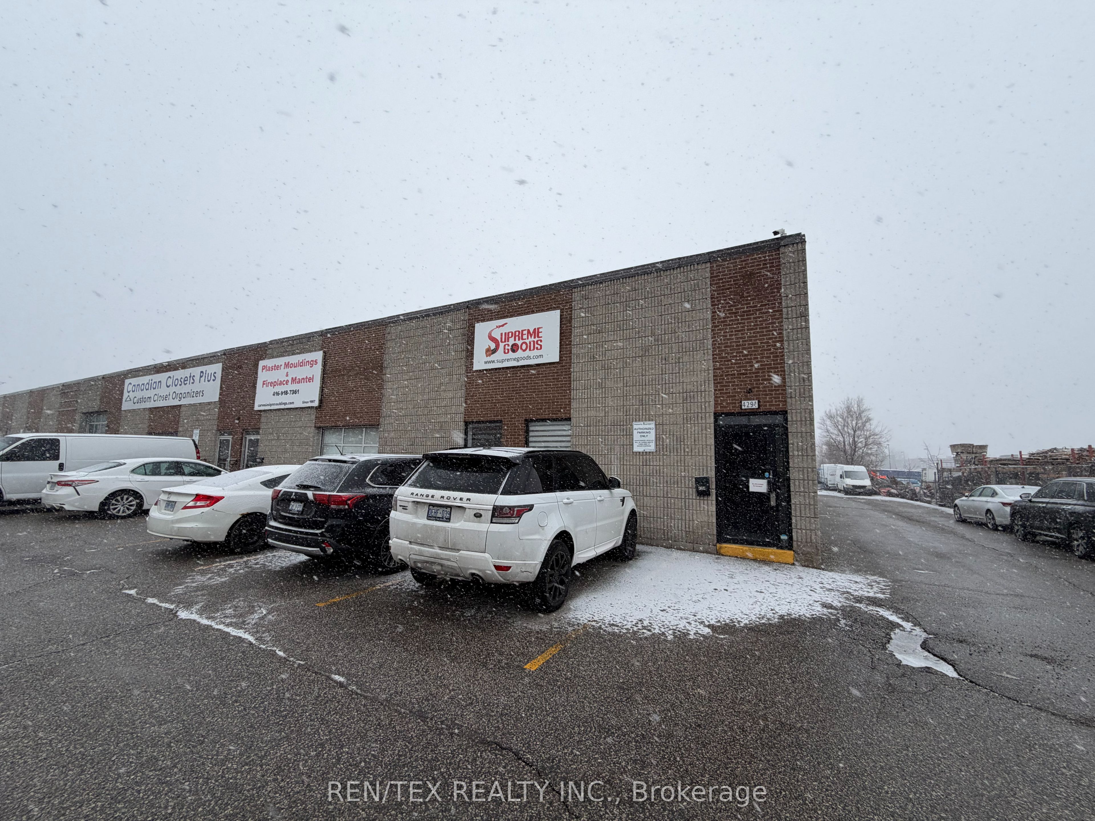 4294 Weston Road, Toronto, ON, M9L 1W9