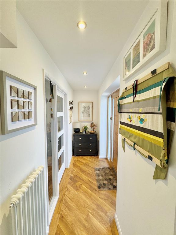 Additional image 8 of 4 bed property for saleSpacious & Airy Dormer Bungalow, Birch Avenue, Clevedon BS21