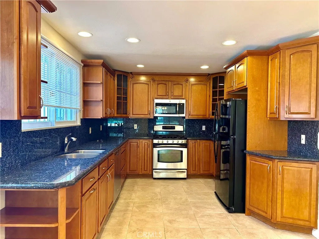 Additional image 19 of 6415 Lederer Ave, West Hills, CA 91307