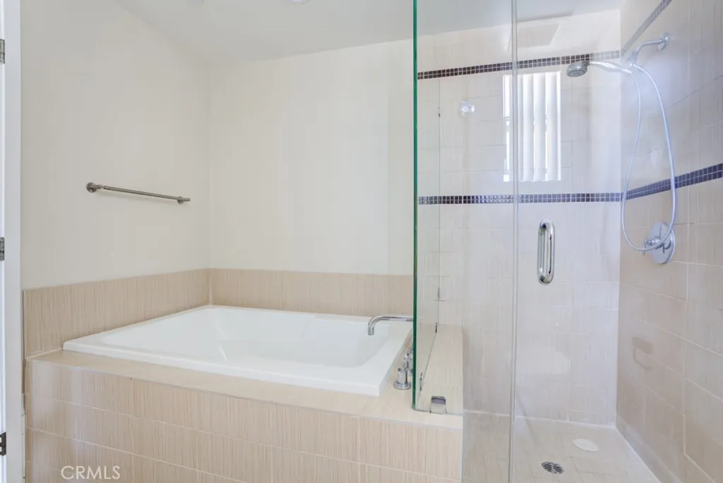 Additional image 20 of 1737 Colby Ave Unit 201, Los Angeles, CA 90025