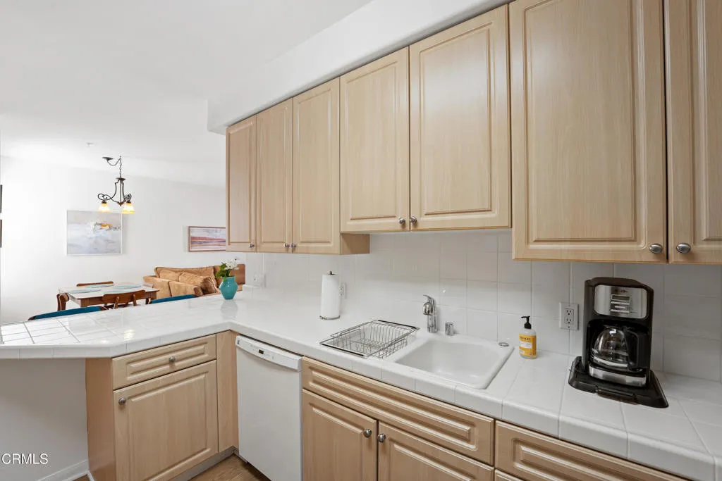 Additional image 16 of 436 Poli Street Unit 308, Ventura, CA 93001