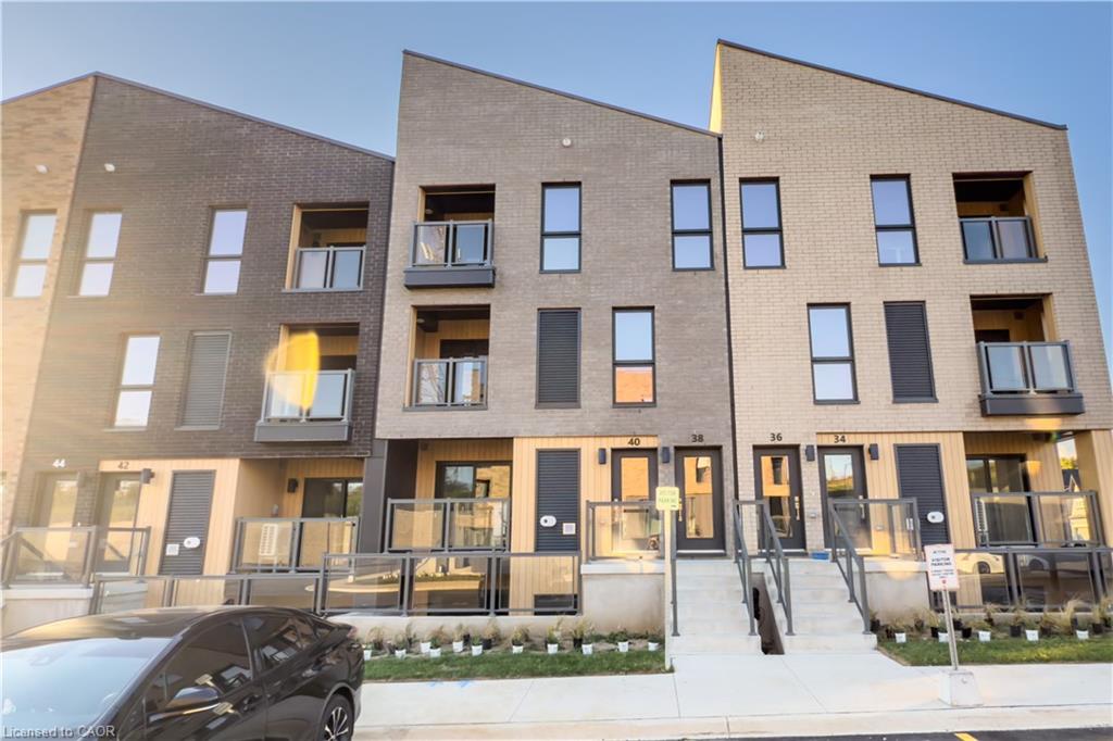 38 Urbane Boulevard, Kitchener, ON, N2E 0H8