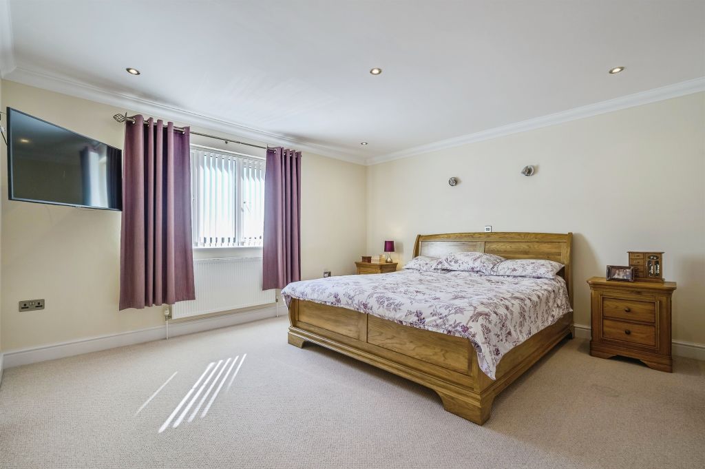 Additional image 7 of 6 bed detached house for saleMontegue Terrace, Lee Moor, Plymouth PL7