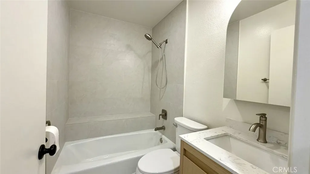 Additional image 8 of 310 E Providencia Avenue Unit 108, Burbank, CA 91502