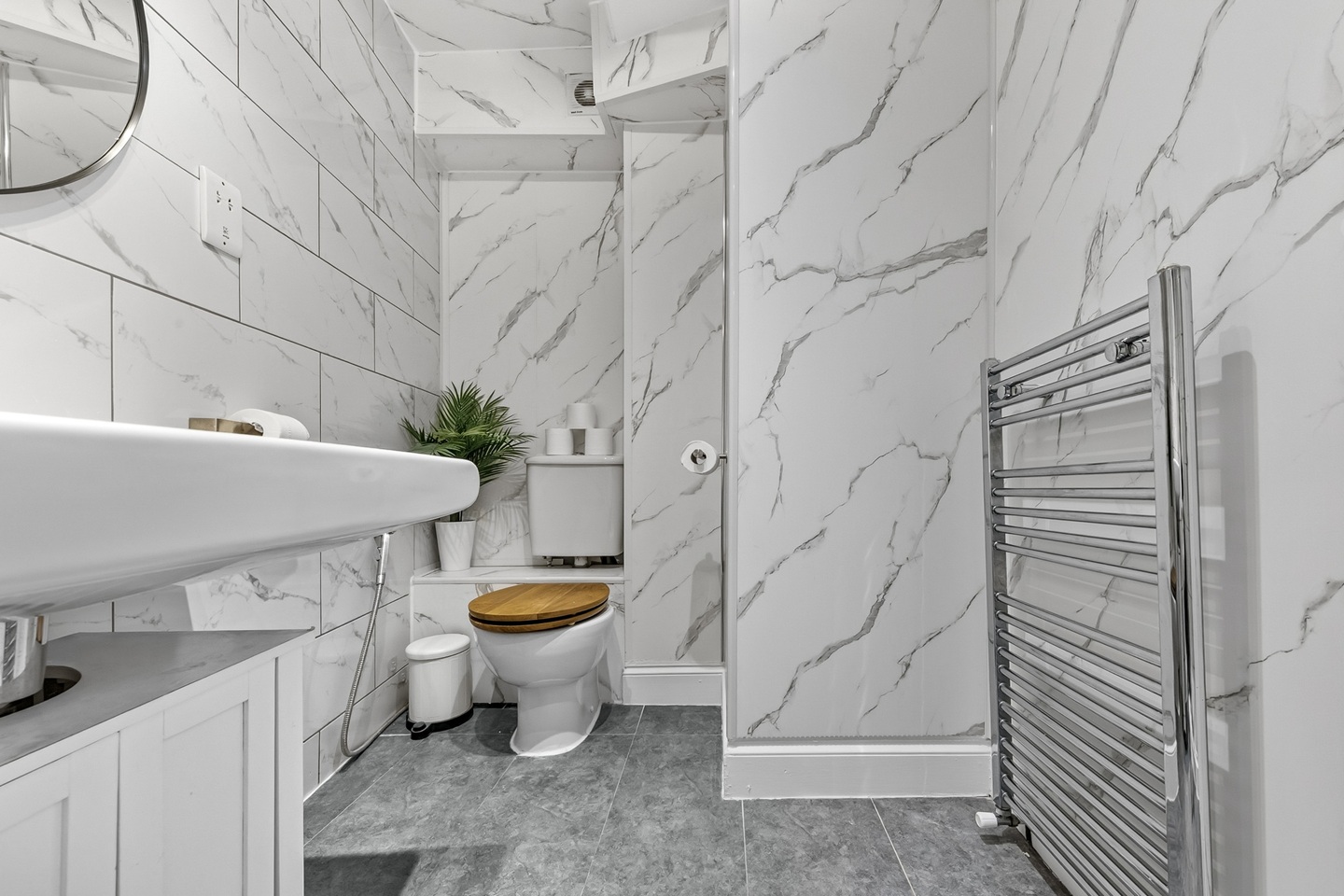 Additional image 8 of 2 Bed Flat, Ovington Mews, SW3, N1 7GU