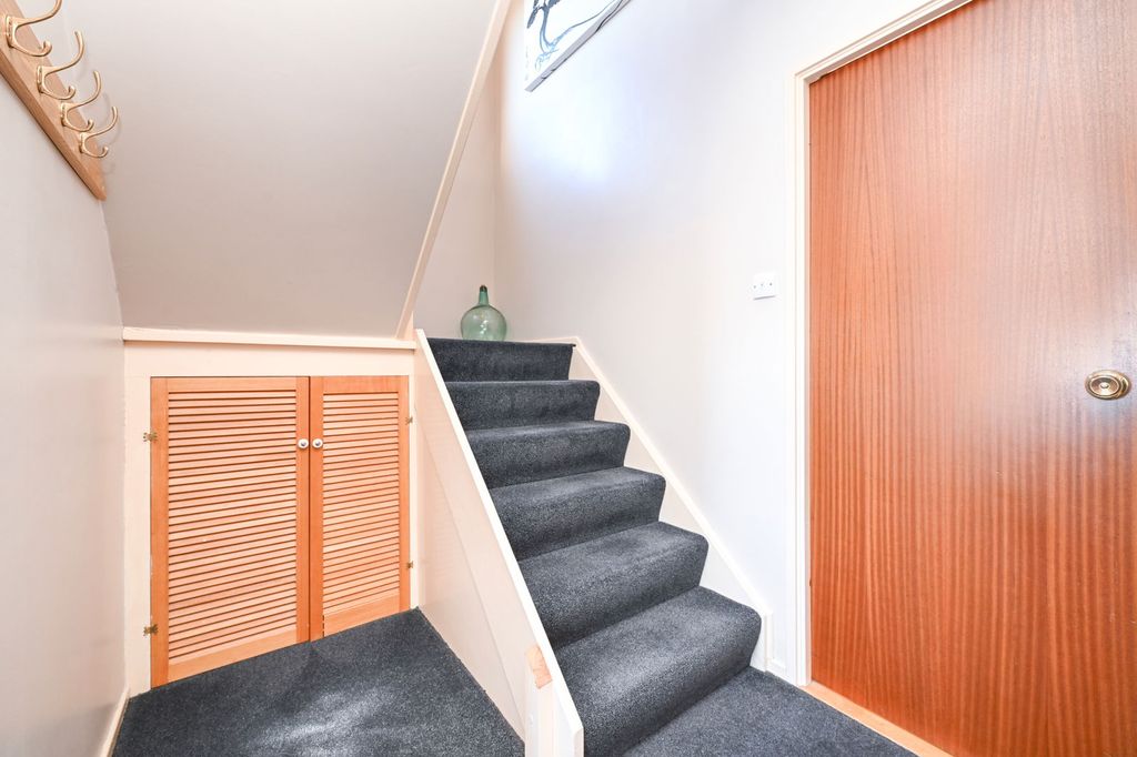 Additional image 15 of 3 bed semi-detached house for sale19 Hulsidale, Hamnavoe, Shetland ZE2