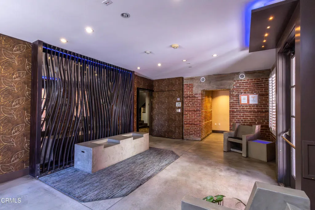 Additional image 46 of 139 S Los Robles Avenue Unit 303, Pasadena, CA 91101