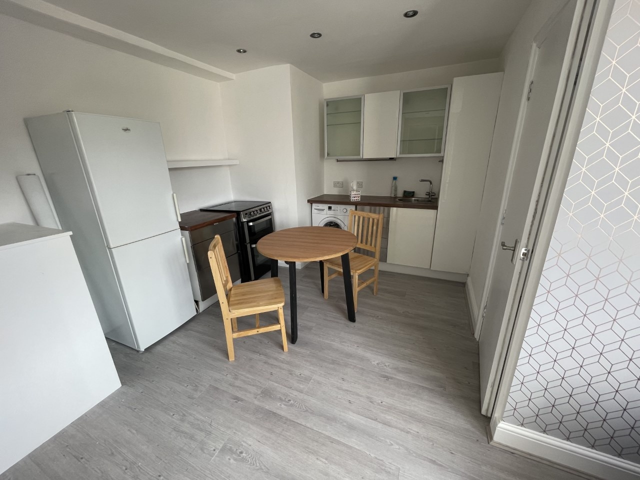 Additional image 3 of Studio Flat, Westbourne Terrace, W2, N1 7GU