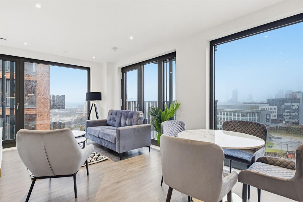 Cardigan Wharf, Glasswater Locks, Birmingham, B4