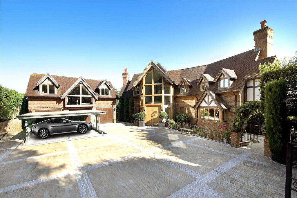 Additional image 18 of 5 bed detached house for saleHarpsden Way, Henley-On-Thames, Oxfordshire RG9