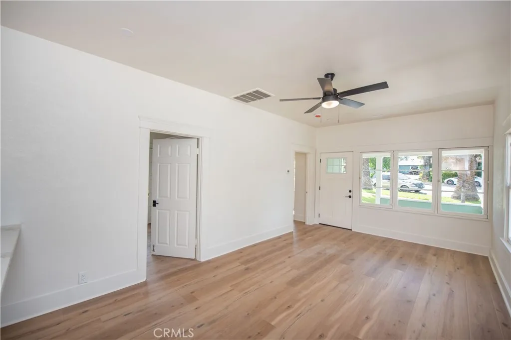 Additional image 13 of 1107 W Grand Avenue, Corona, CA 92882