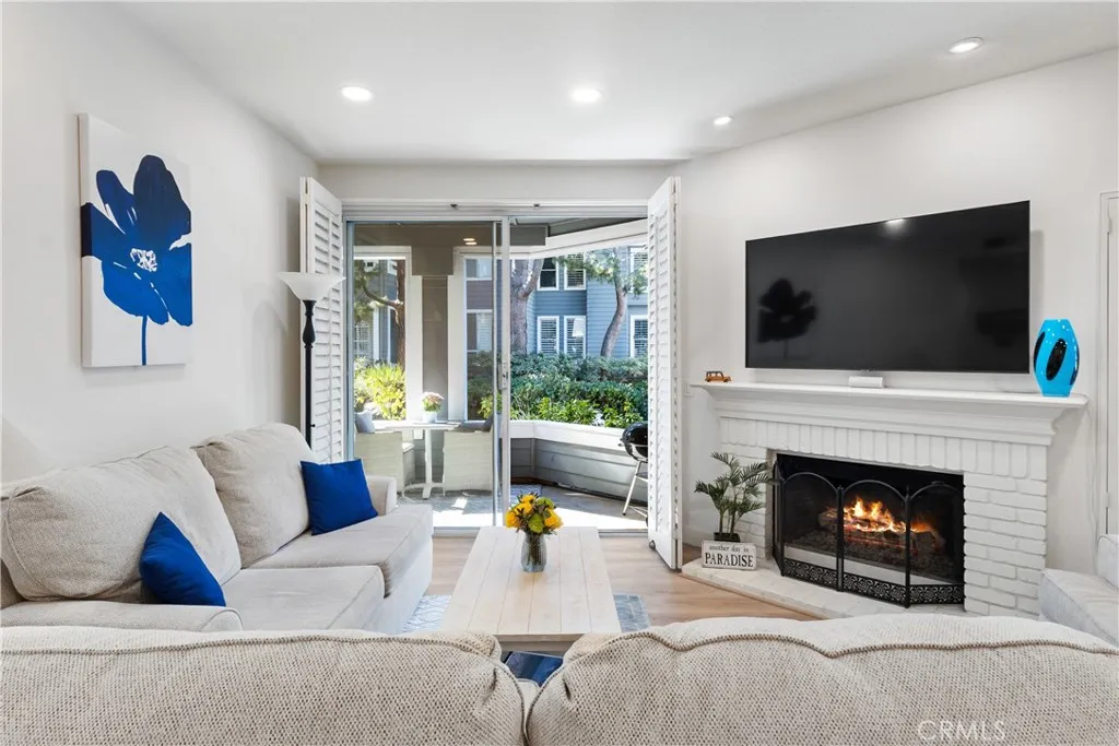 Additional image 5 of 85 Seaborough Unit 44, Newport Beach, CA 92660