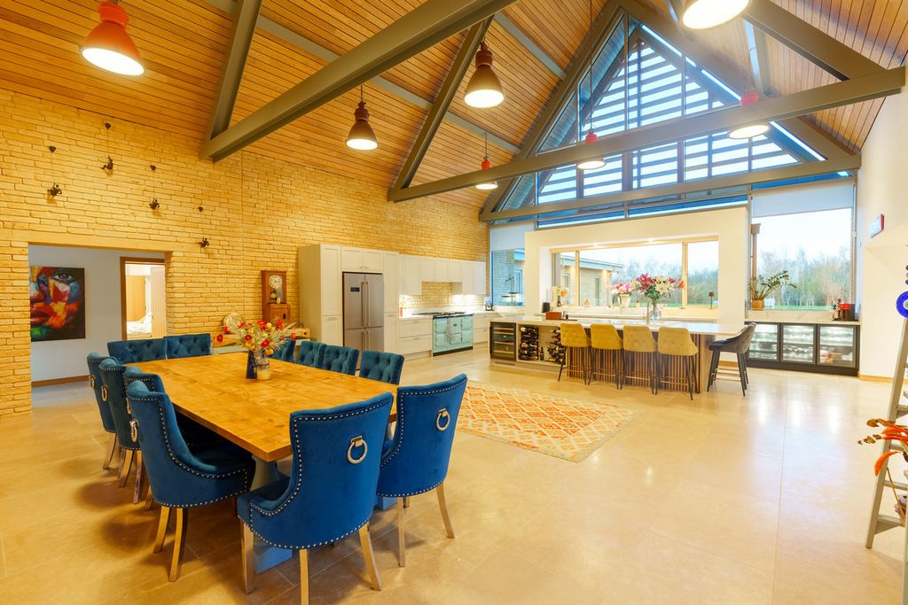 Additional image 7 of 7 bed detached house for saleBuckle Street, Honeybourne WR11