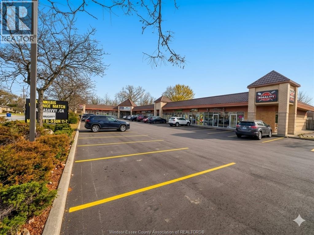 12-3395 Howard Avenue, Windsor, ON, N9E3N6