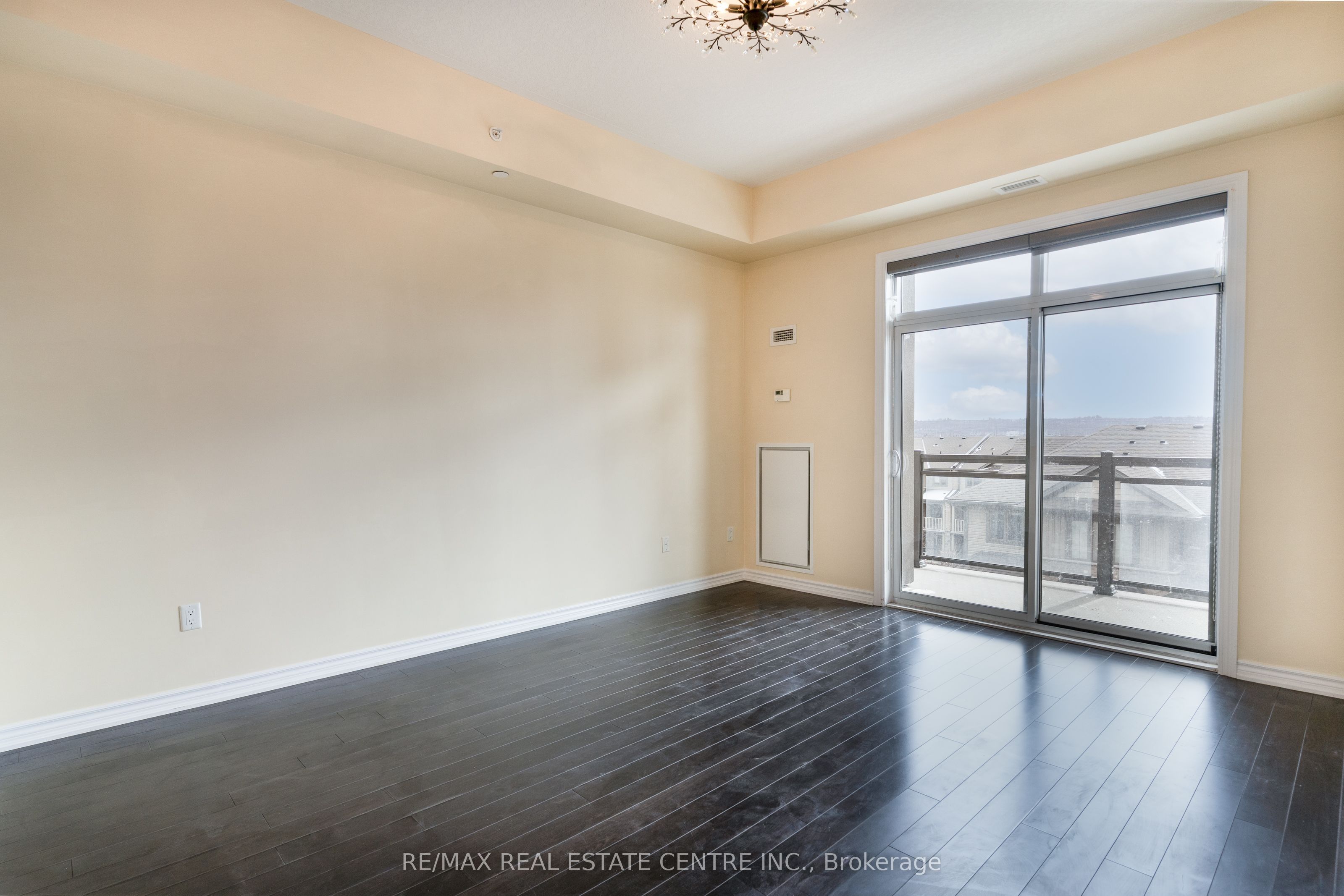 Additional image 3 of 413-35 Southshore Crescent, Hamilton, ON, L8E 0J2