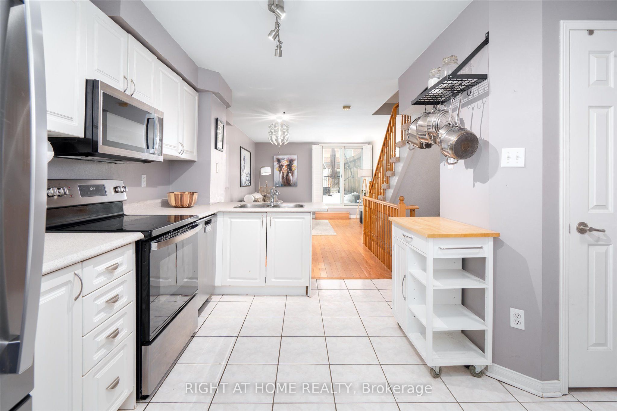 Additional image 6 of 1149 Craven Road, Toronto, ON, M4J 4V7