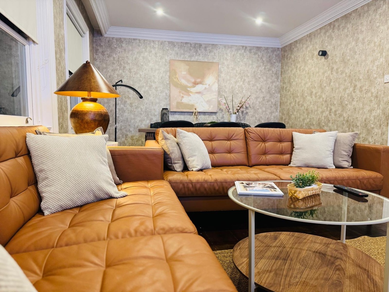 3 Bed Penthouse, Beaufort Gardens, SW3, N1 7GU