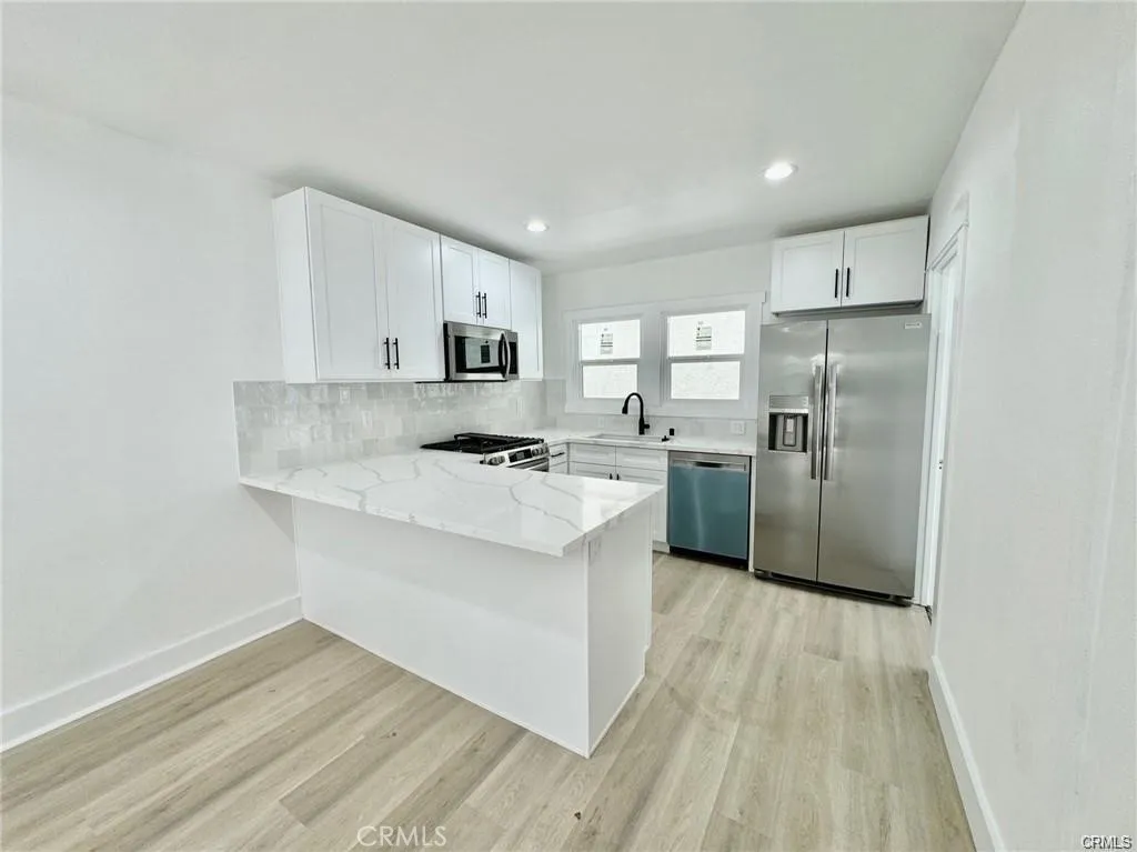 Additional image 21 of 108 S Guadalupe Ave Unit B, Redondo Beach, CA 90277