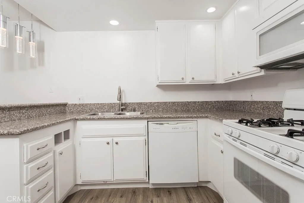 Additional image 43 of 527 Spring Road Unit 19, Moorpark, CA 93021