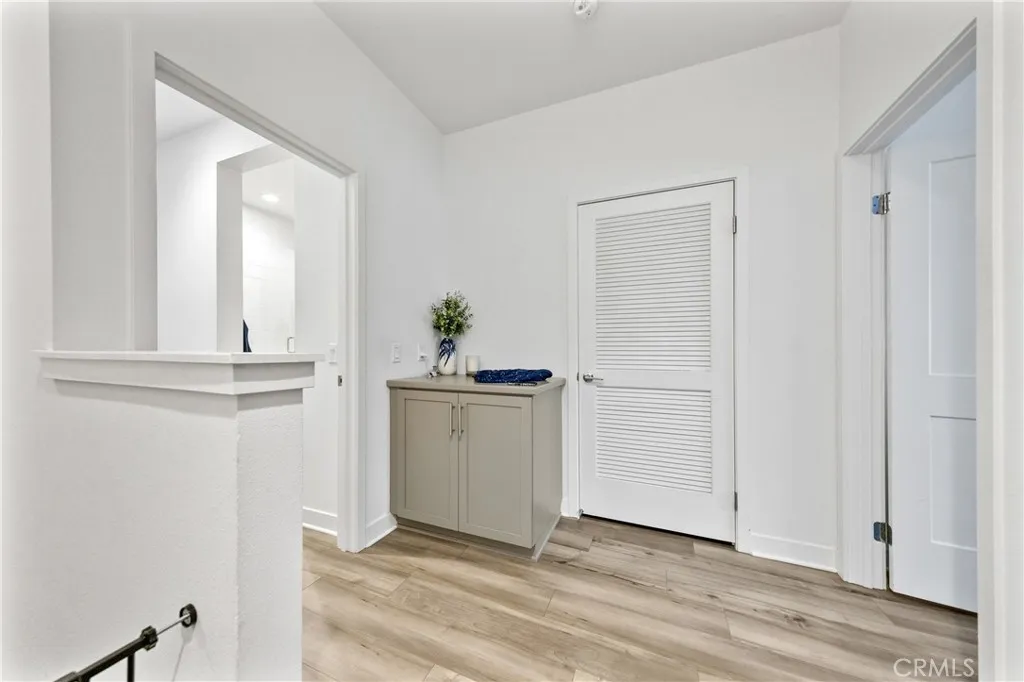 Additional image 43 of 2560 Valentina Way Unit 2, Commerce, CA 90040