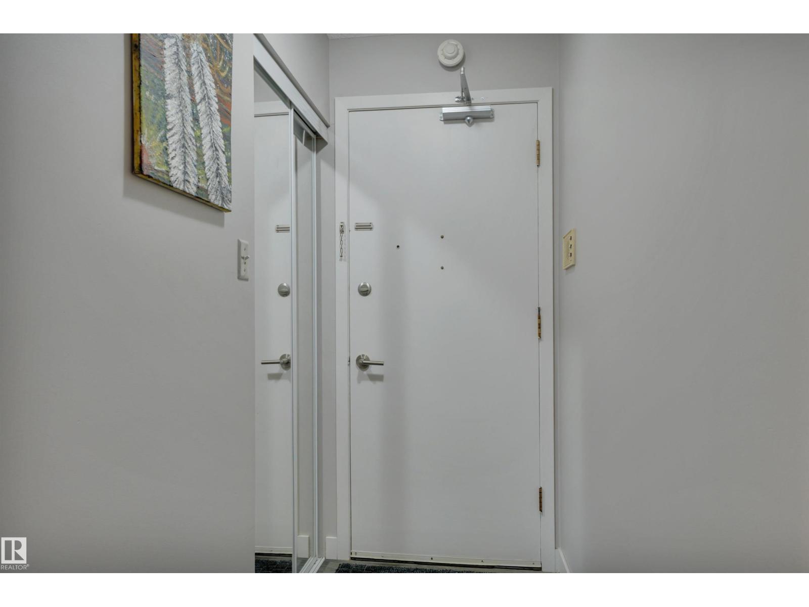 Additional image 5 of 203-10225 114 Street NW, Edmonton, AB, T5K1S1