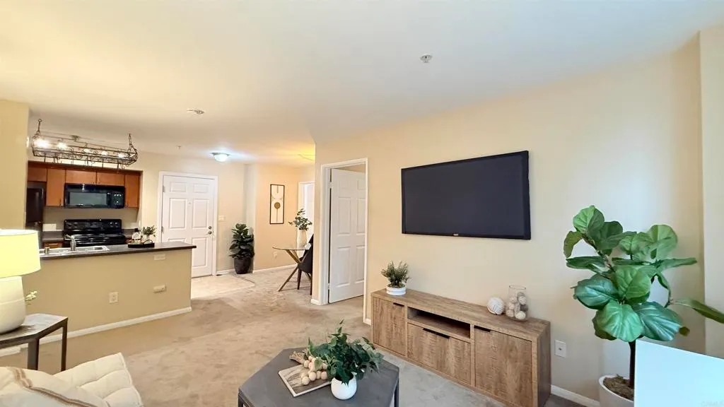 Additional image 53 of 1435 India St Unit 409, San Diego, CA 92101