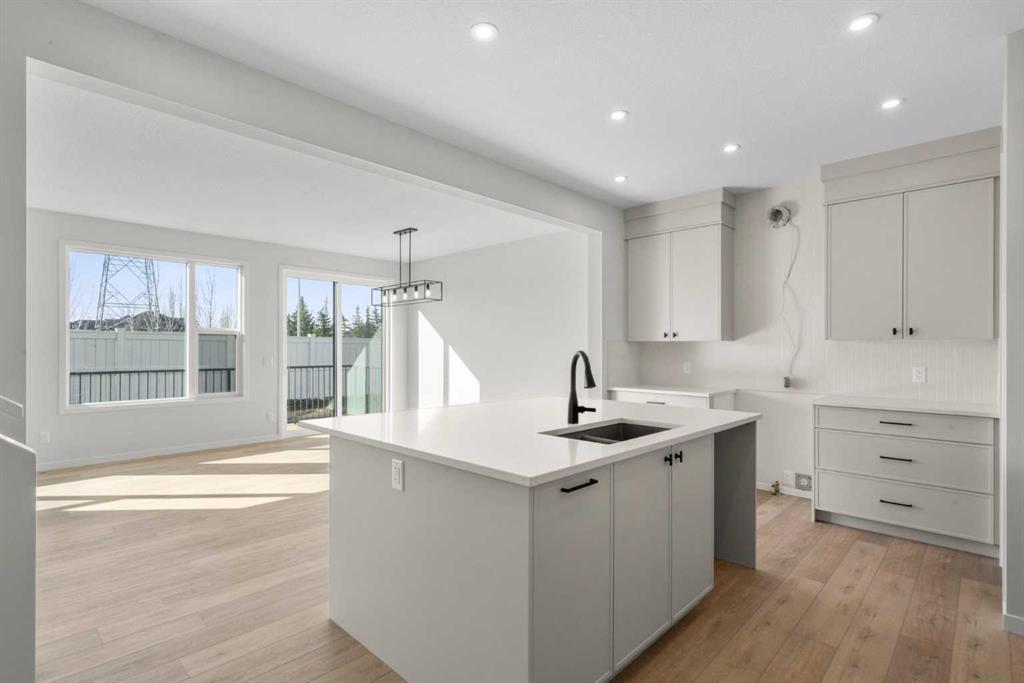 Additional image 5 of 270 West Grove Lane SW, Calgary, AB, T3H 6K8