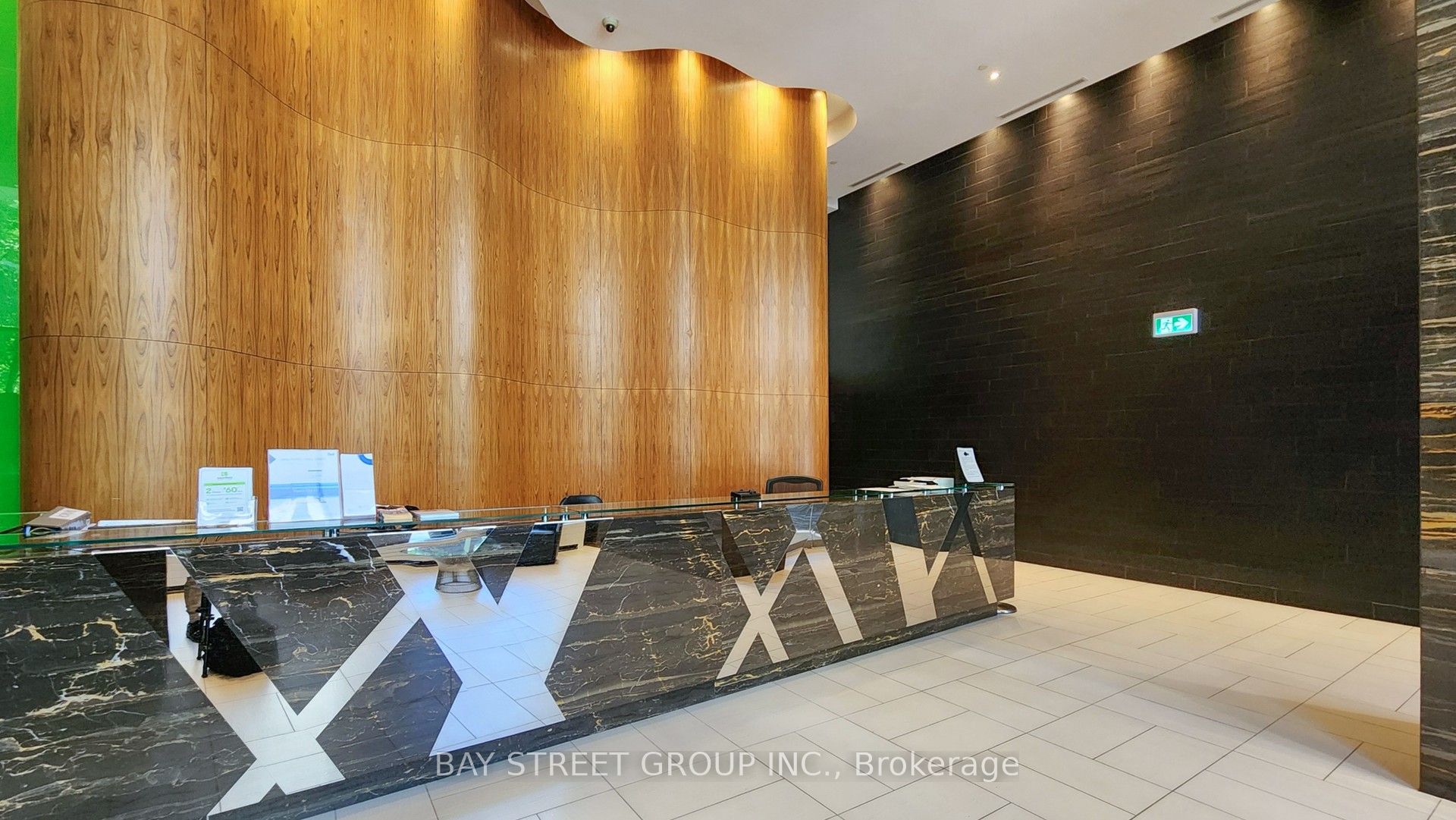 Additional image 4 of 2315-21 Iceboat Terrace, Toronto, ON, M5V 4B2