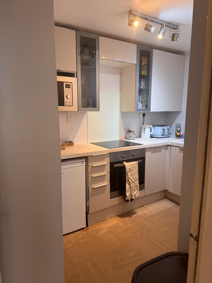 Additional image 4 of Room in a Shared Flat, Cromwell Rd, SW7, N1 7GU