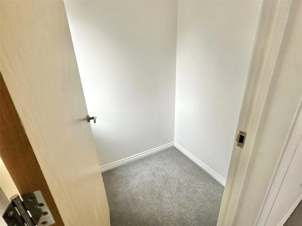 Additional image 13 of Avian Avenue, Curo Park, Frogmore, St. Albans, AL2