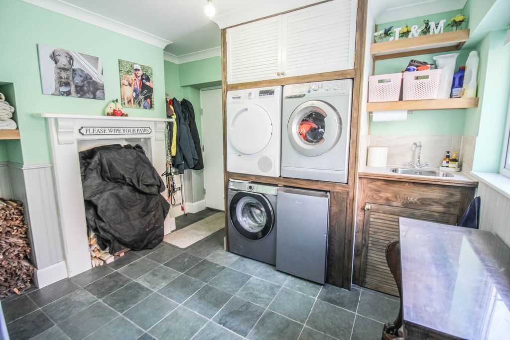 Additional image 18 of 4 bed semi-detached house for saleSevern Road, Weston-Super-Mare BS23