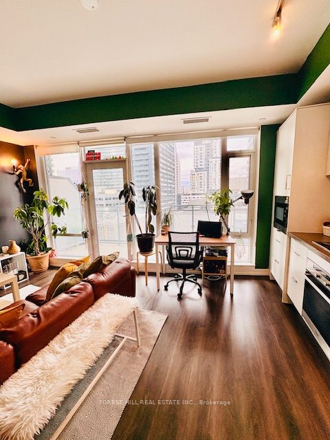 Additional image 3 of 1005-21 Widmer Street, Toronto, ON, M5V 0B8
