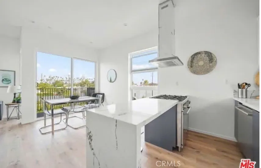 Additional image 25 of 4537 W 16th Unit 1/2, Los Angeles, CA 90019