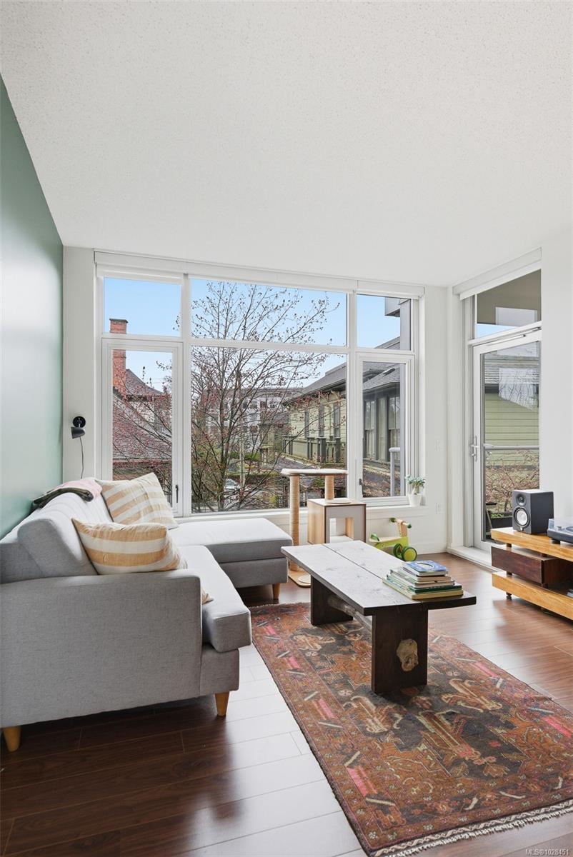Additional image 5 of 205-640 Michigan Street, Victoria, BC, V8V 0B7