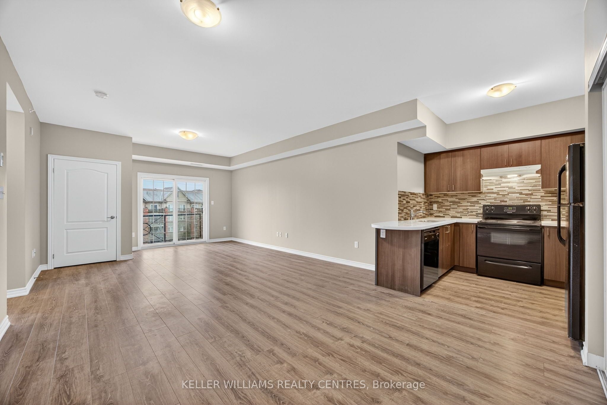 Additional image 4 of 408-40 Ferndale Drive S, Barrie, ON, L4N 2L3