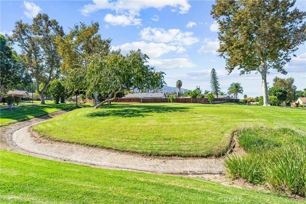 1382 Via Santiago, Corona, CA 92882