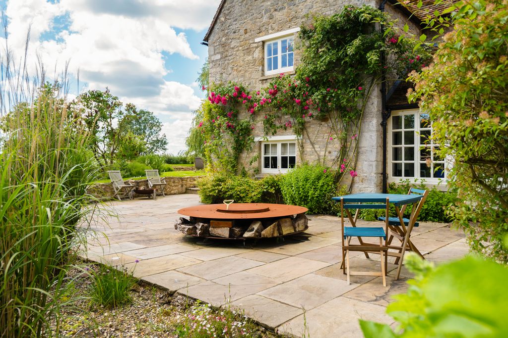 Additional image 8 of 6 bed country house for saleChiselhampton, Oxford OX44