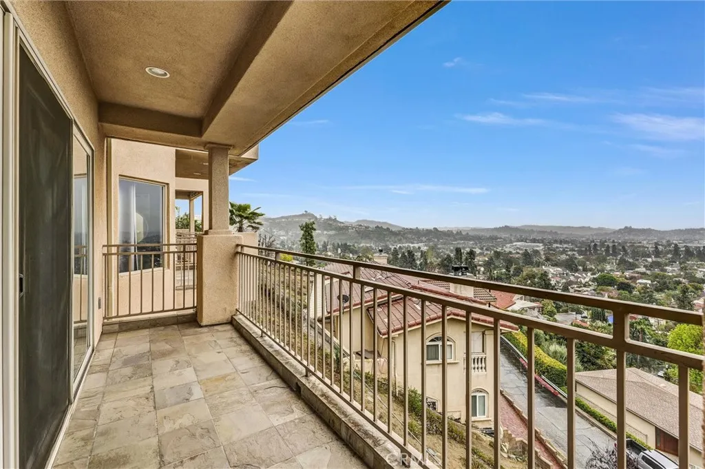 Additional image 38 of 876 Harrington Rd, Glendale, CA 91207