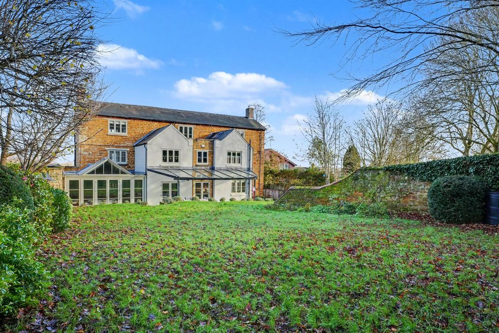 Additional image 36 of 6 bed detached house for saleCourt House, 4 Court Close, Creaton, Northampton NN6