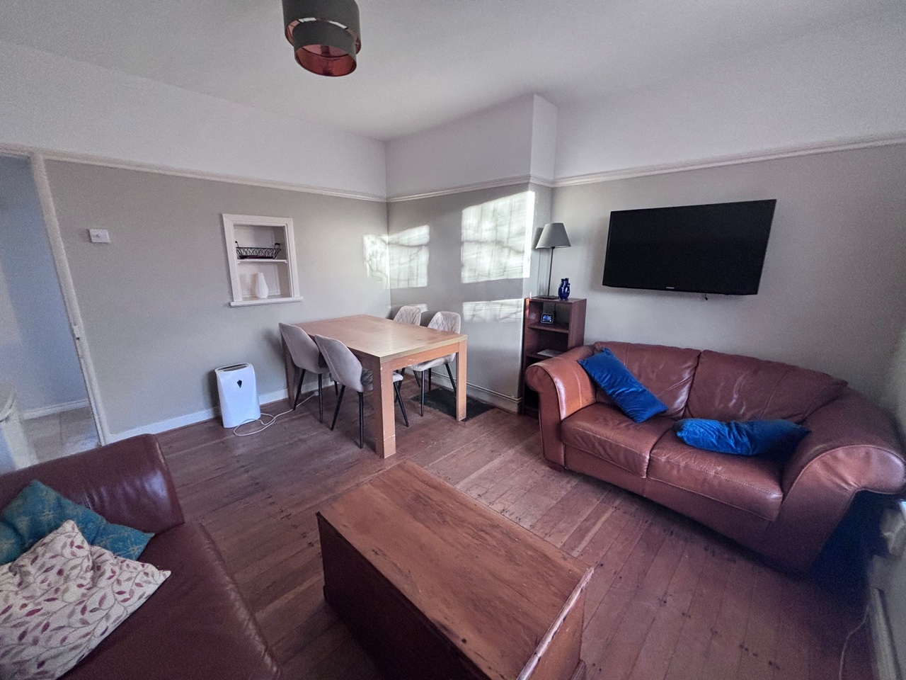 Additional image 9 of 4 Bed Maisonette, Lostock House, SW8, N1 7GU