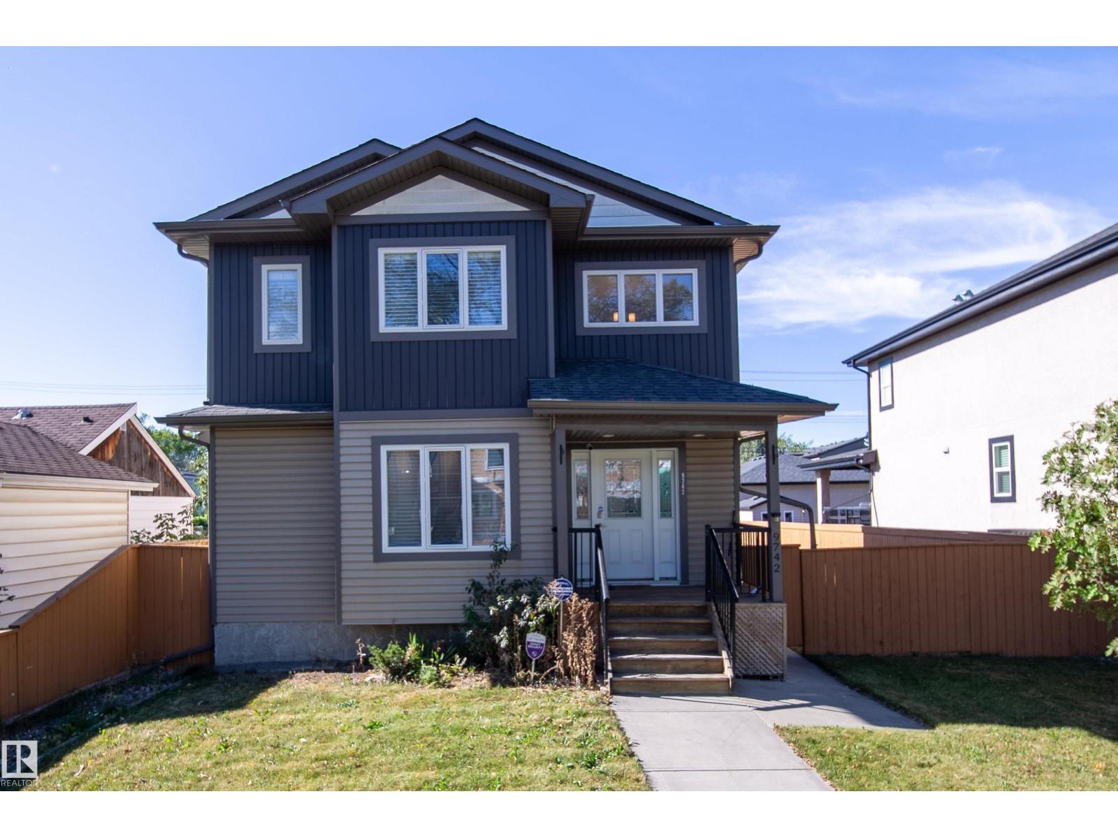 9742 153 Street NW, Edmonton, AB, T5P2A5