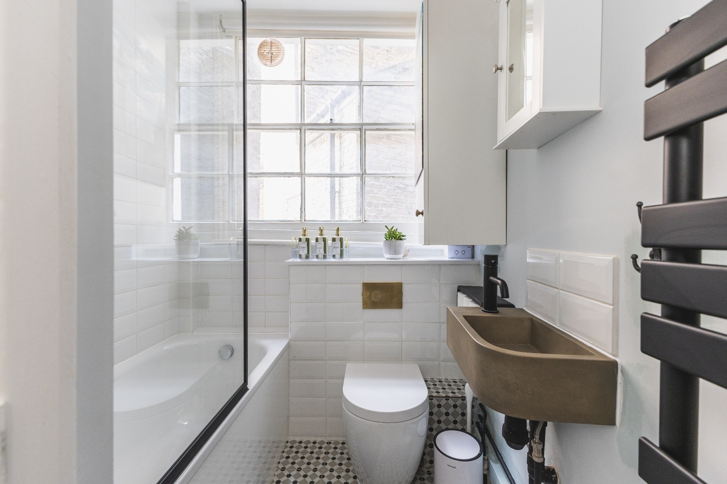 Additional image 15 of 1 Bed Flat, Warwick Way, SW1V, N1 7GU