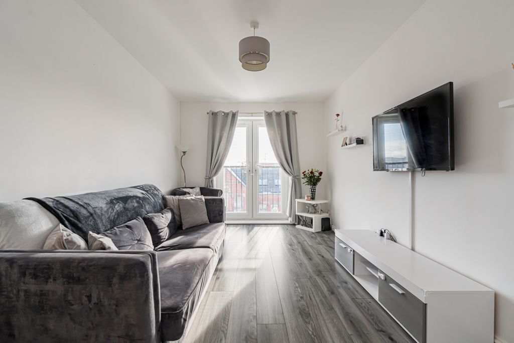 Additional image 2 of 2 bed flat for sale69E Polton Street, Bonnyrigg EH19