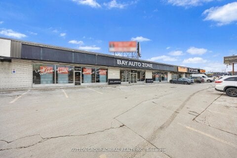 Additional image 7 of 1015 Finch Avenue W, Toronto, ON, M3J 2C7