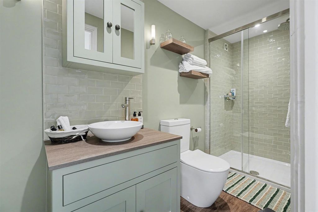 Additional image 30 of 6 bed detached house for saleCourt House, 4 Court Close, Creaton, Northampton NN6